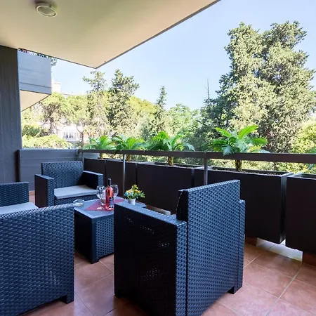 Guesthost - Boscoincitta With Garage And Whirlpool Tub Appartement *