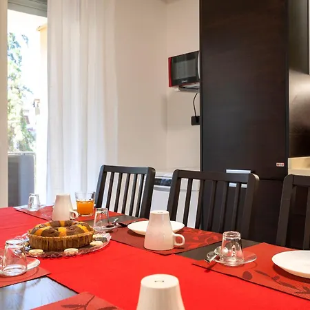 Guesthost - Boscoincitta With Garage And Whirlpool Tub Appartement *