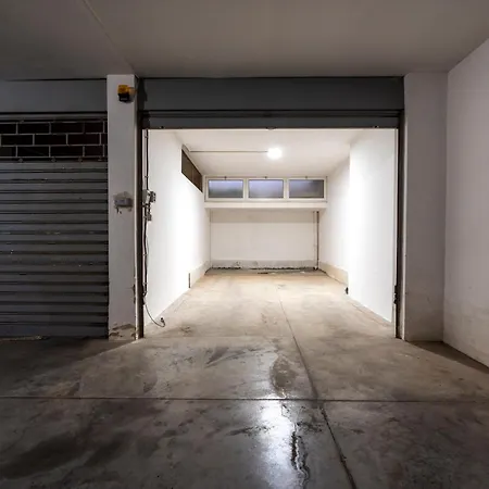 Boscoincitta With Garage And Whirlpool Tub
